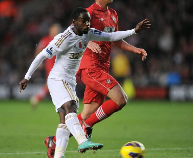 伯明翰城击败利兹联,主场实力不容小觑,振奋人心 伯明翰城击败利兹联,主场实力不容小觑,振奋人心